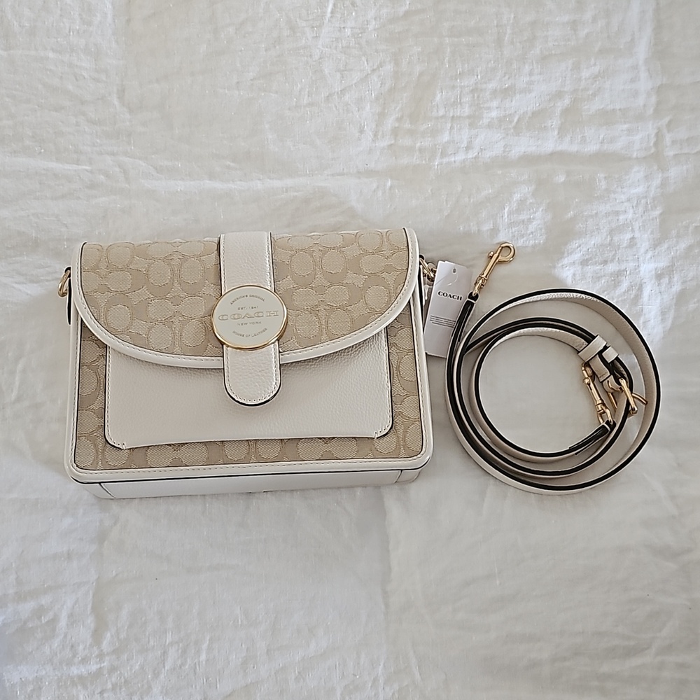 SOLD! Coach Dempsey crossbody bag sign jacquard canvas and chalk white leather - Picture 4 of 12
